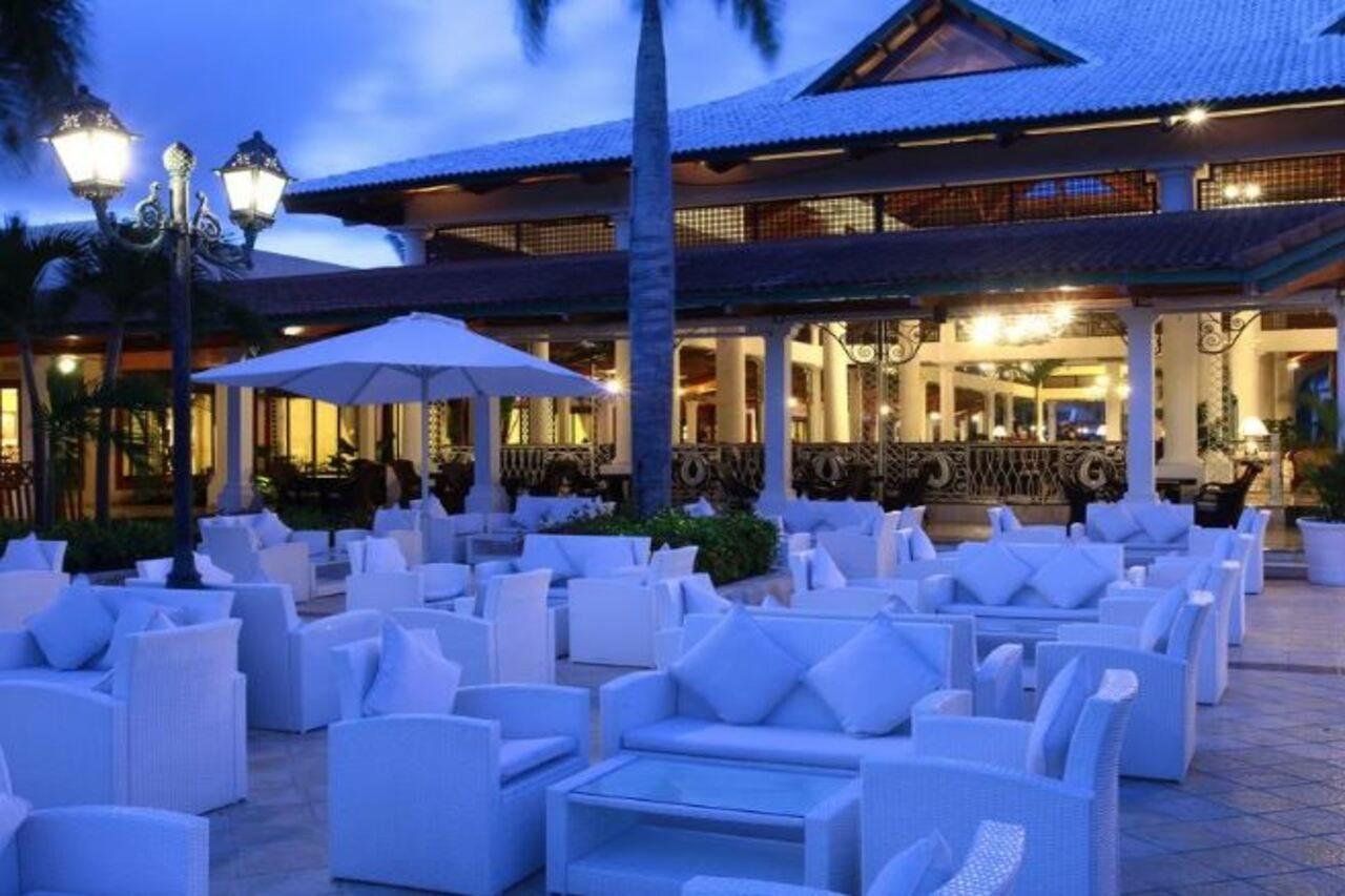 Bahia Principe Grand Bavaro Πούντα Κάνα Εξωτερικό φωτογραφία The lobby of the resort